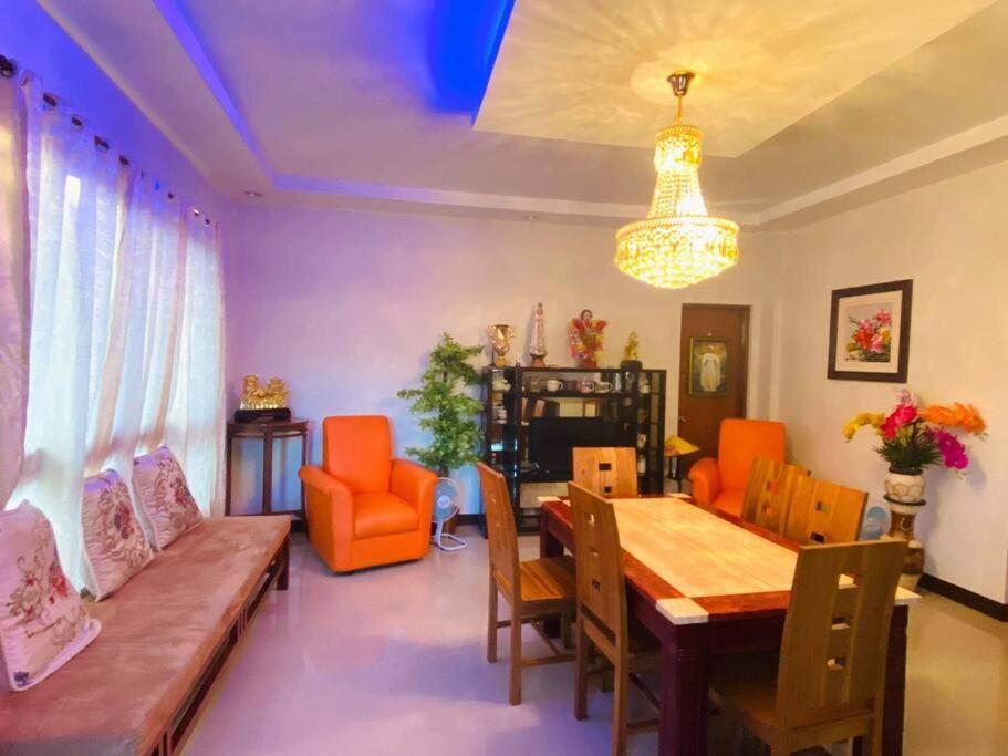 Four Bedroom Staycation House In Tagaytay 따가이따이 외부 사진